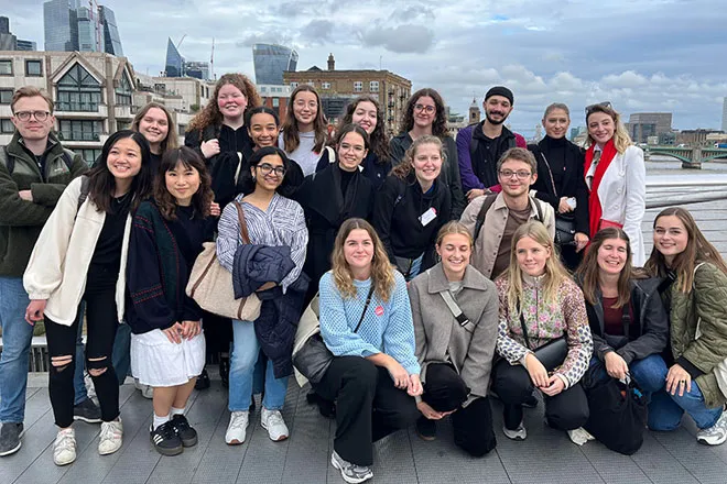 Bridging the way. Photo: Amanda K. Timmermann