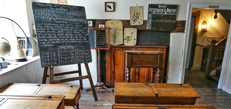 Back to School scene from the 20th Century. Photo: Belinda Fewings on Unsplash