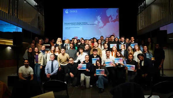 Students from the Entrepreneurial Change-making Programme 2024 edition - group picture
