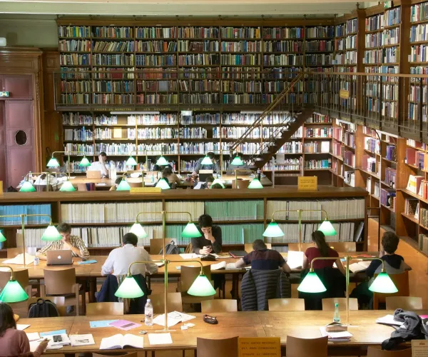 Library in the faculty of medicine at Universit&eacute; Paris Cit&eacute;